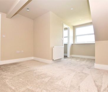 77, Wakefield Road, Gildersome, Morley, Leeds, LS27 7HH - Photo 5