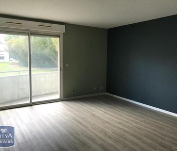 Location Appartement 3 pièces 62m² ST MICHEL 16470 - Photo 1