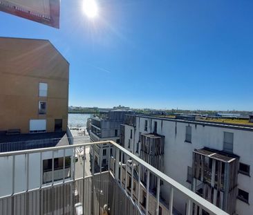 location Appartement T3 DE 74.7m² À BORDEAUX - Photo 4