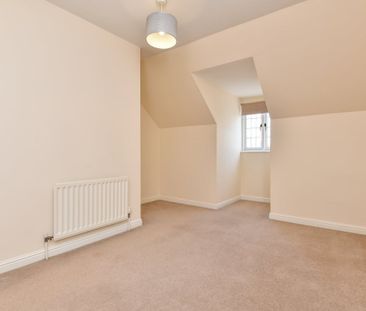 3 bedroom terraced house to rent - Photo 6