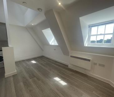 Studio to rent - Photo 6