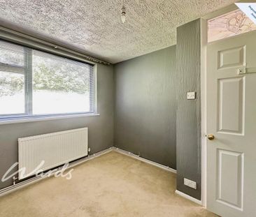 2 bedroom maisonette to rent - Photo 4
