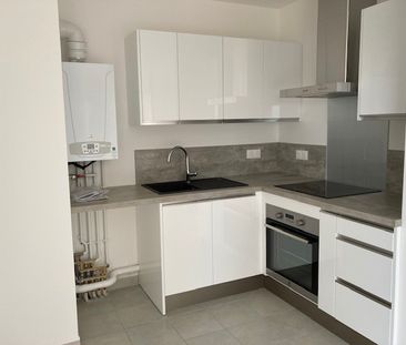 Location Appartement 3 pièces 61m² FLEURY SUR ORNE 14123 - Photo 1