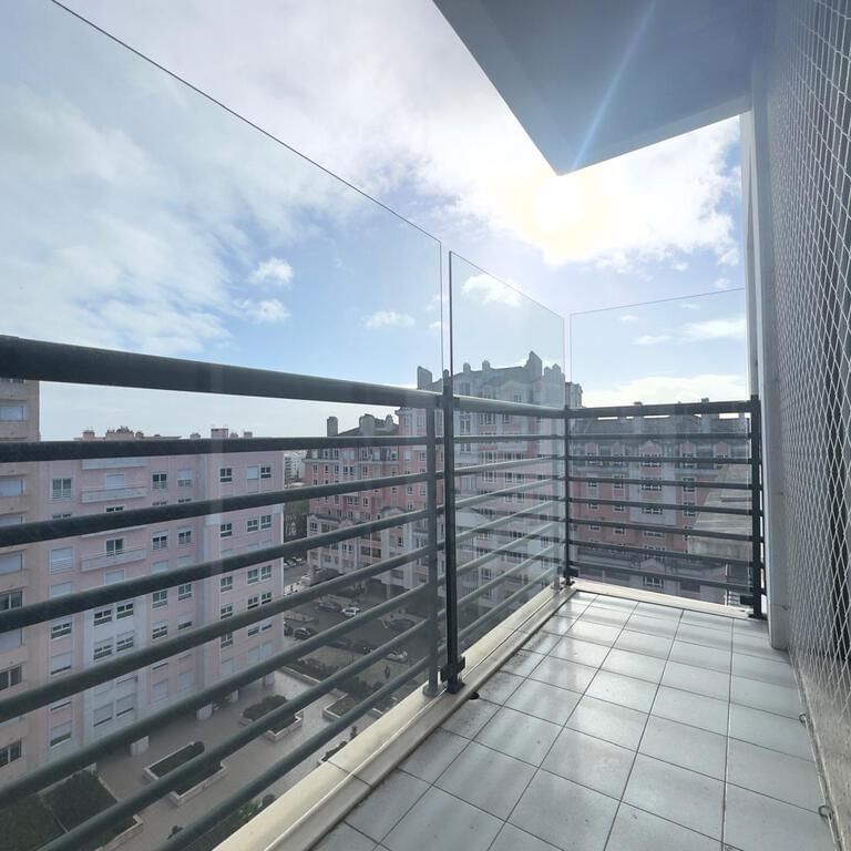 4 Bedroom Apartment with parking, Telheiras, Lisboa - Photo 1