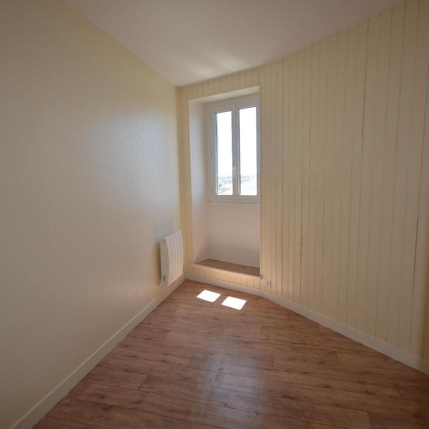 Location Appartement 2 pièces 45m² CHOLET 49300 - Photo 1