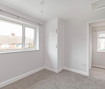 3 Bed Semi-Detached House, Clifton Crescent, S9 - Photo 4