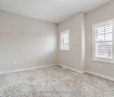 Property For Lease | W9269122 - Photo 5