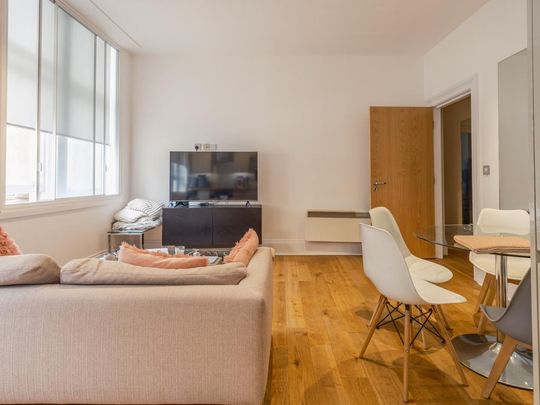 2 bedroom apartment to rent - Photo 1