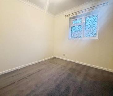 RADIPOLE ROAD, CANFORD HEATH, - Photo 2