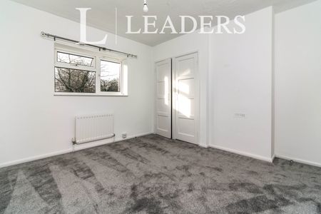 3 bedroom house to rent Simpson Road, The Dale, Moston, CH2 - Photo 2