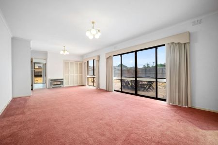 Charming Family Home with Huge Backyard - Photo 2