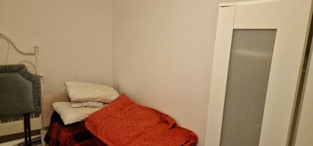 3 Bed Flat, Two Mile Hill Road, BS15 - Photo 1