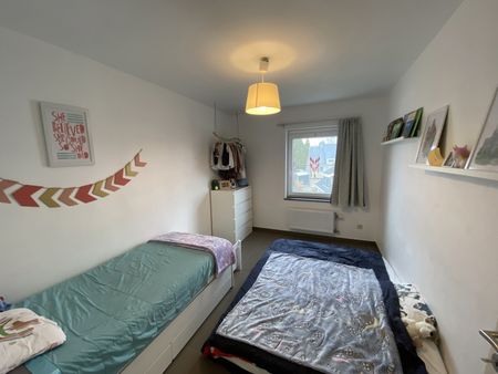 Prachtig en rustig gelegen duplex met 3 slaapkamers - Photo 4