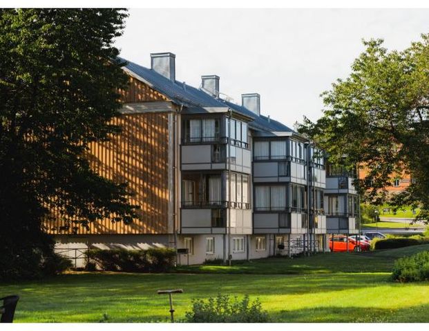 Varbergsvägen 76 B - Foto 1