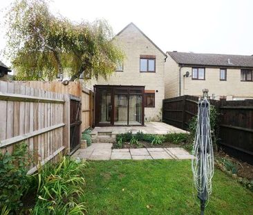 Smiths Field, Cirencester, GL7 - Photo 6