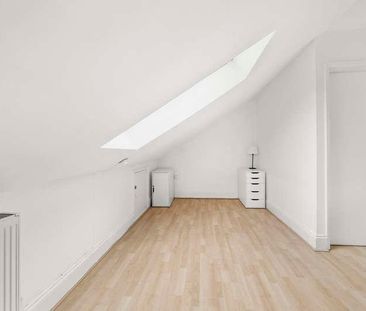 Green Lanes, Stoke Newington, N16 - Photo 3