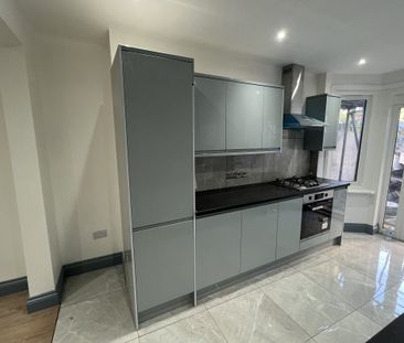 St. Georges Road - Photo 5