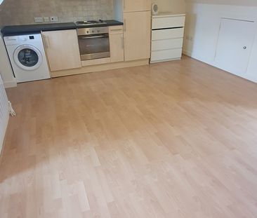 Studio Flat, Luton, LU1 - Photo 4