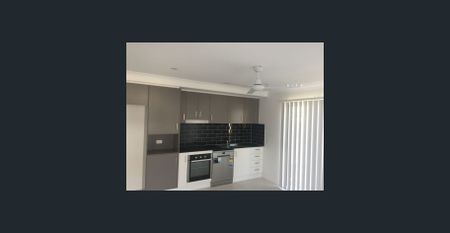 Stylish 1-Bedroom Home in Dawn Estate - Photo 3