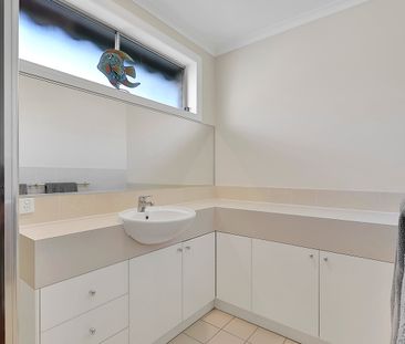 3/11 Royal Avenue, Sandringham VIC 3191 - Townhouse For Rent | Domain - Photo 4