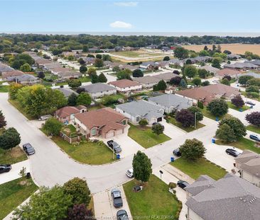 For Lease - 257 Dieppe Crescent, Kingsville, Ontario - Photo 6