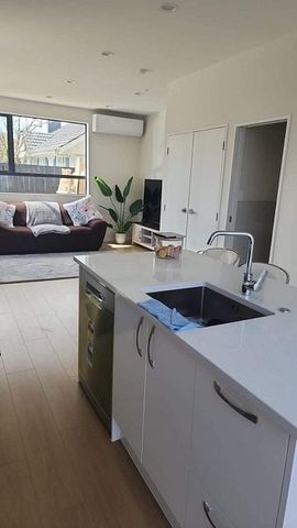 Brand new house for rent - Photo 3