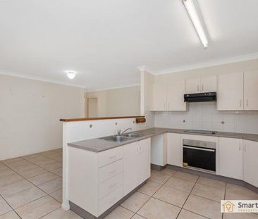 8 Rialto Close, Kirwan QLD 4817 - House For Rent | Domain - Photo 6