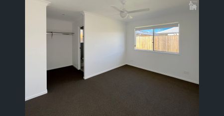 Welcome to 61 Dougan Street, Point Vernon - Photo 3