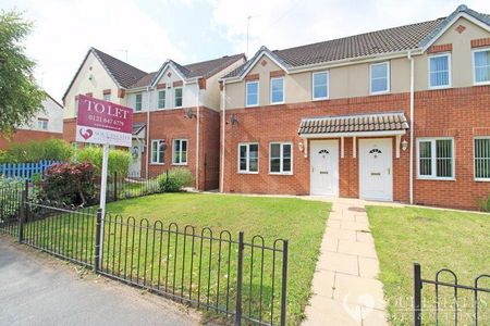 3 bedroom semi-detached house to rent - Photo 5