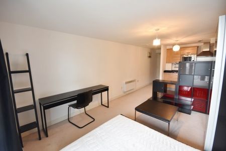 1 Bed - Willbrook House, Worsdell Drive - Photo 2