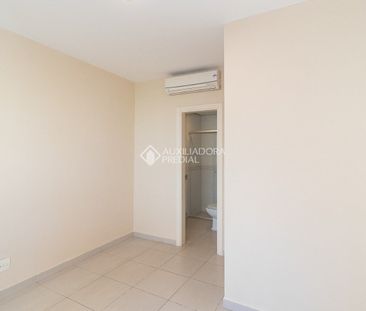 Apartamento com 1 quarto e 50m² para alugar em Menino Deus, Porto A... - Foto 5