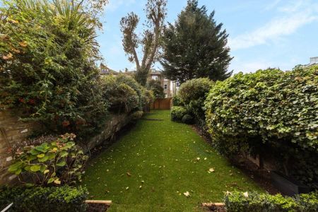 3 bedroom apartment to rent - Photo 4