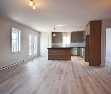 Triplex / Appartement Sherbrooke 5 1/2 | 516-520 Marcel-Gingras - Photo 6