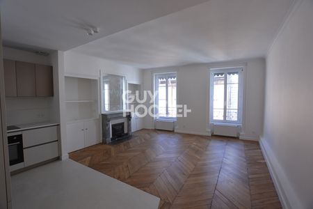 LYON 2 CORDELIERS - Appartement T3 - 75 m² - Photo 3