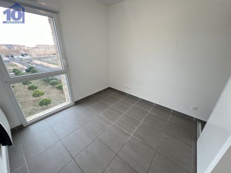 Location Appartement 3 pièces 59m² VALRAS PLAGE 34350 - Photo 2