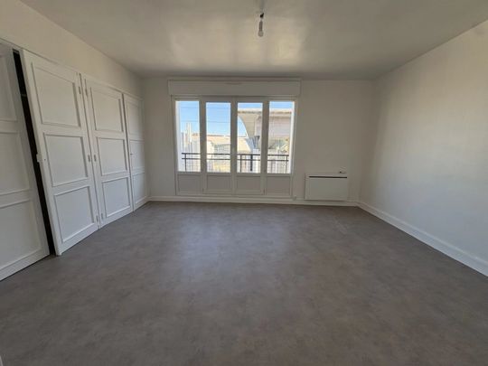 Location Appartement 3 pièces 72m² BOULOGNE SUR MER 62200 - Photo 1