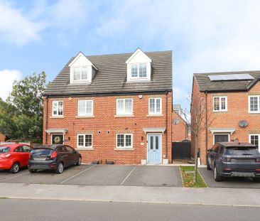 3 bedroom Town House to rent - Photo 6