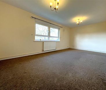 Addlestone Park, Addlestone - 2 bedrooms Property for lettings - Se... - Photo 1