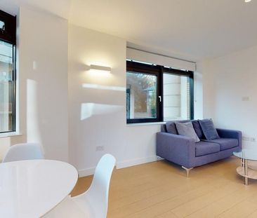 2 bedroom ground floor flat to rent - Photo 5