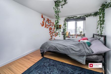 4 bedroom terraced house to rent - Photo 4