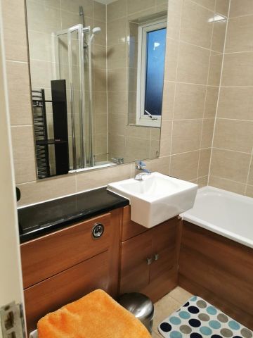 1 Bed Flat, Old Kent Road, SE1 - Photo 5