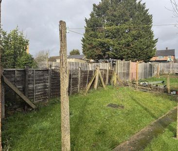 2 bedroom maisonette to rent - Photo 5