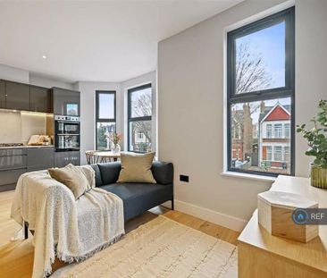 Studio to rent - Photo 6