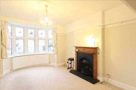 4 bedroom detached house to rent - Photo 4