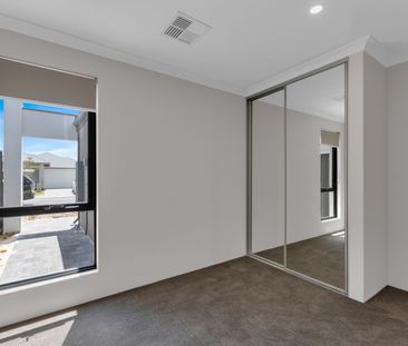 Three Bedroom Home Available for Lease in Baldivis - Photo 1