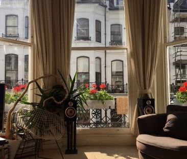 Room in a Shared Flat, St Michaels Place, BN1 - Photo 2