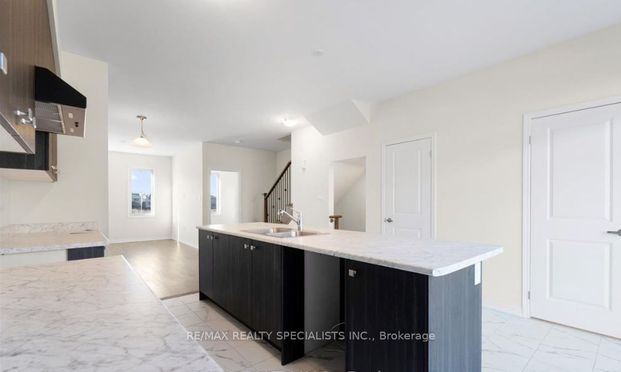 For Lease - 233 Gillespie Drive, Brantford, Ontario - Photo 1