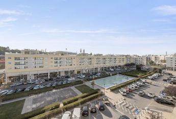 1 Bedroom Apartment with parking, Fórum Oeiras, Oeiras