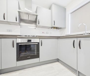 Rowan Way, Hardwicke, Gloucester - Photo 4