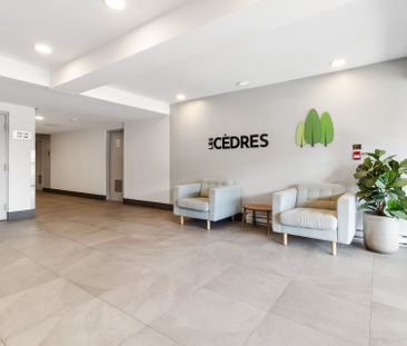 5025 Boul. des Sources, #302 - Photo 4